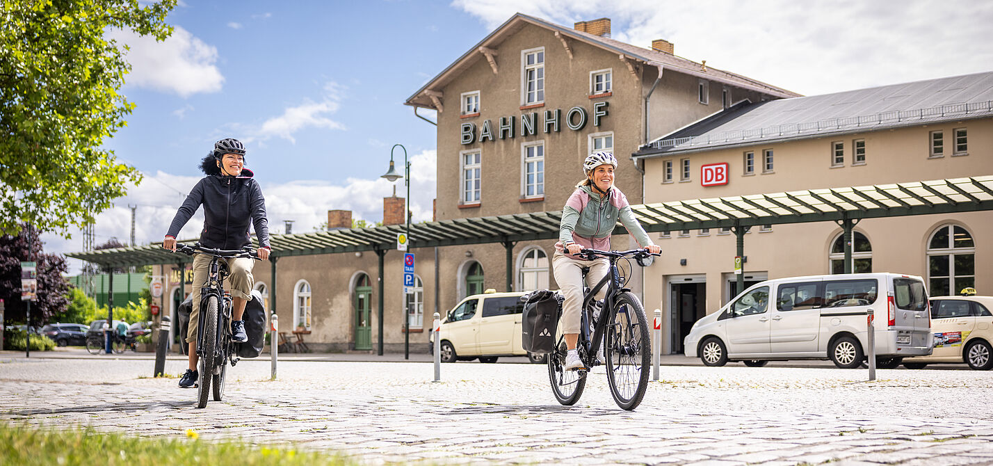 Rad und Bahn sind die ideale Kombination für den modernen Verkehr